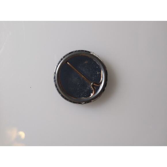 Good Charlotte Vintage Badge Button Pin Punk Pop Rock 1" Young And The Hopeless - Picture 2 of 2